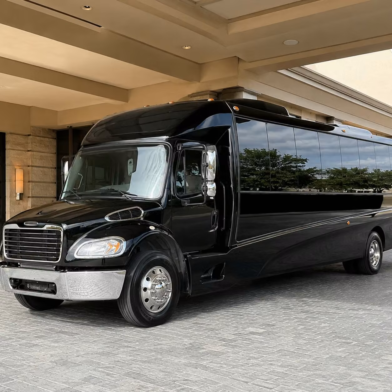 28 passenger minibus